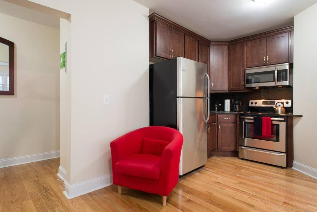 Stunning 2 Bedroom Apartment By Boston University With Parking Экстерьер фото